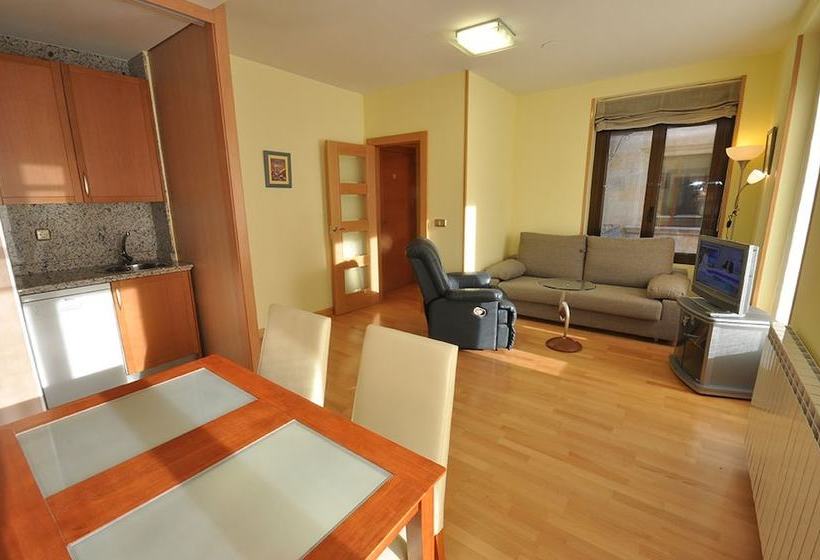 Apartamentos Toro 33