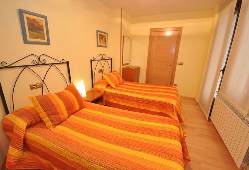 Apartamentos Toro 33