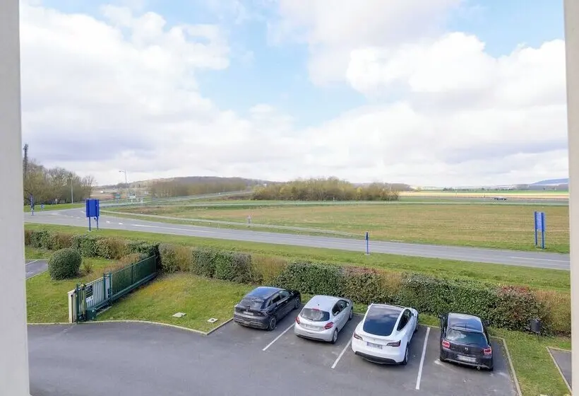 B&b Hotel Compiègne Thourotte