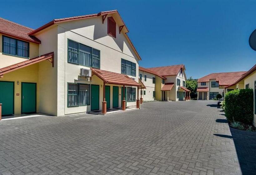 Cumberland Court Motel