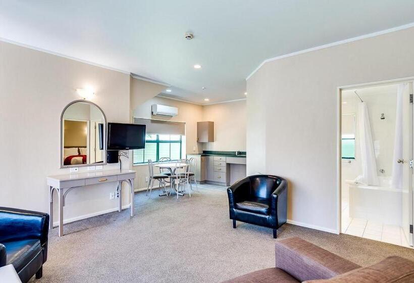 Cumberland Court Motel