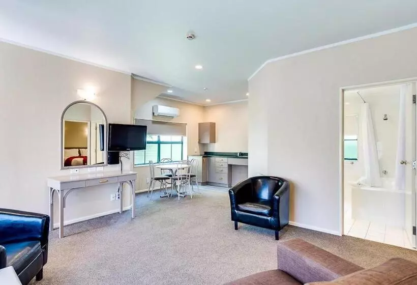 Cumberland Court Motel