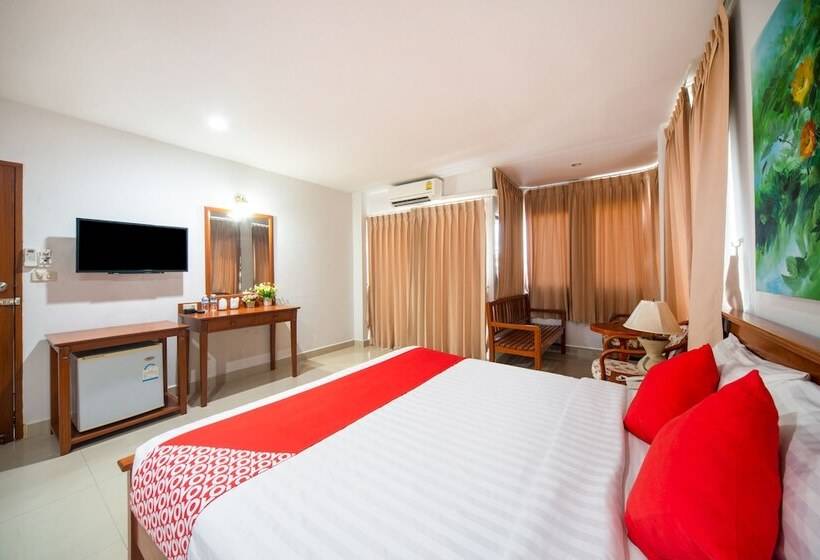 Dee Viking Hotel Patong