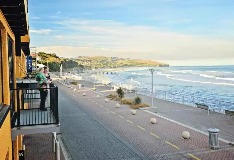 Esplanade Apartments