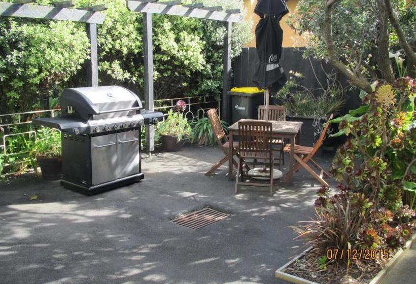 Esplanade Apartments