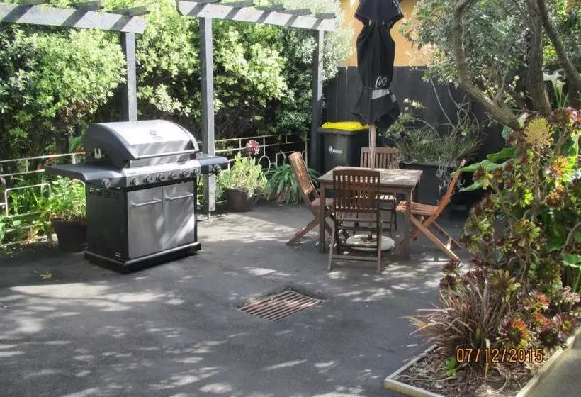 Esplanade Apartments