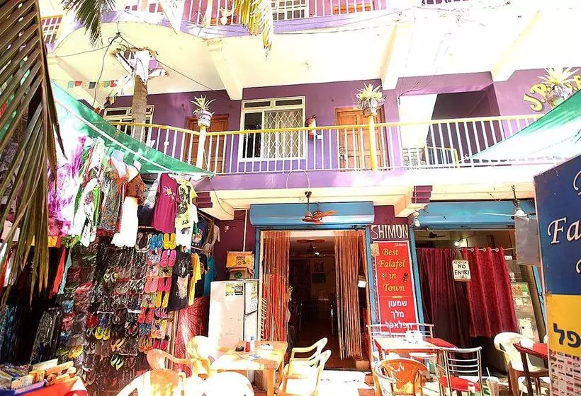 Hostal J.b.l Enterprises