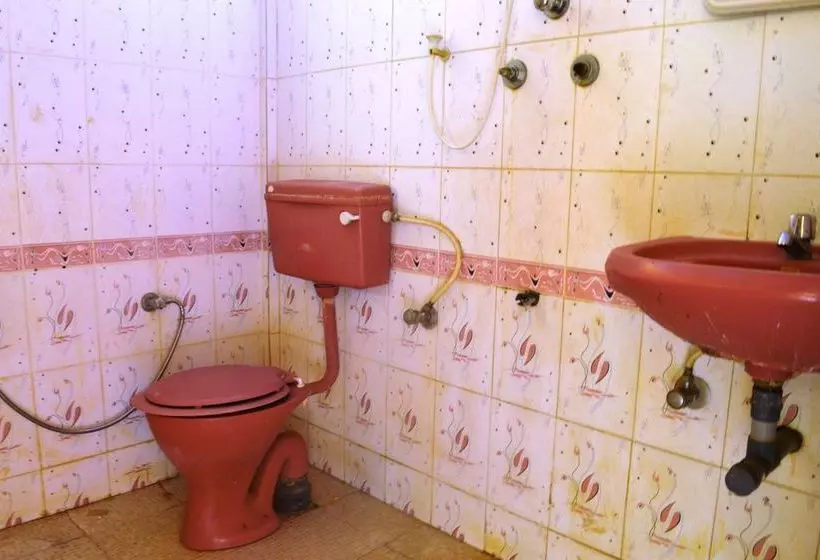 Hostal J.b.l Enterprises