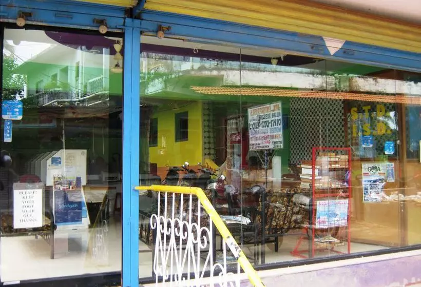 Hostal J.b.l Enterprises