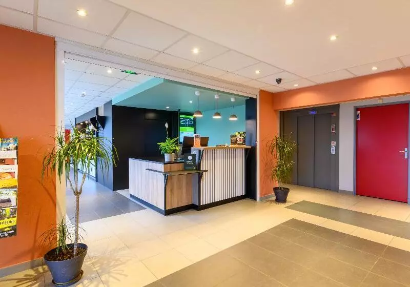B&b Hotel Compiègne Thourotte