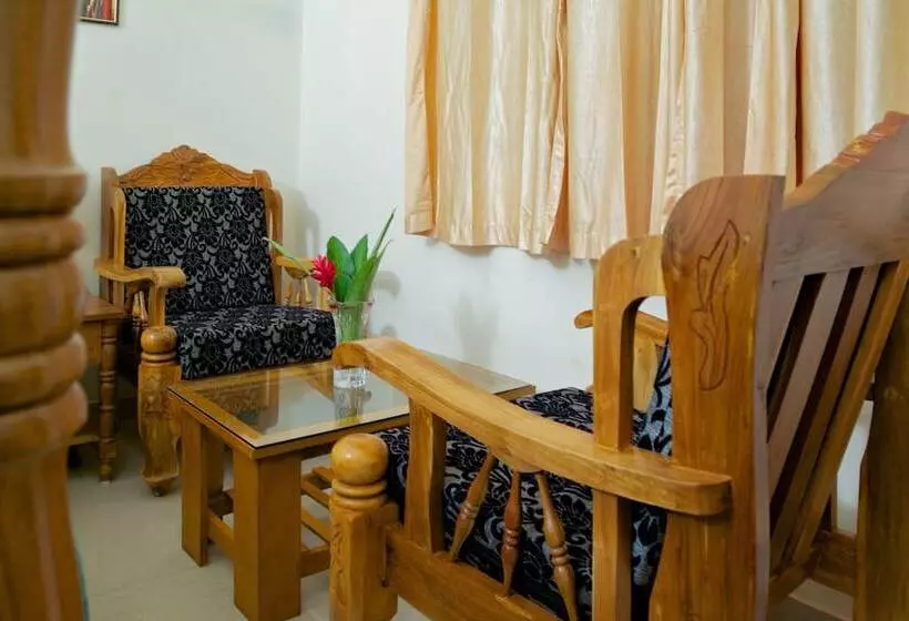 فندق Aromiaa Villas