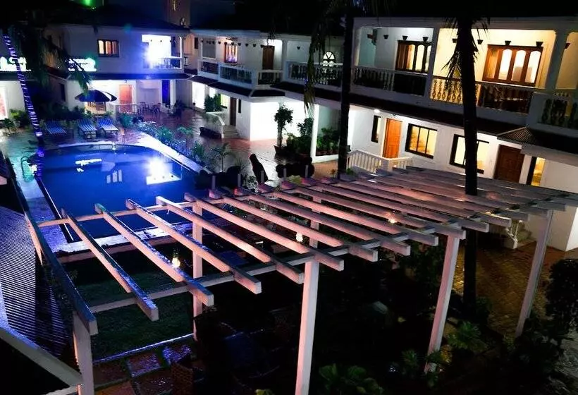 فندق Aromiaa Villas