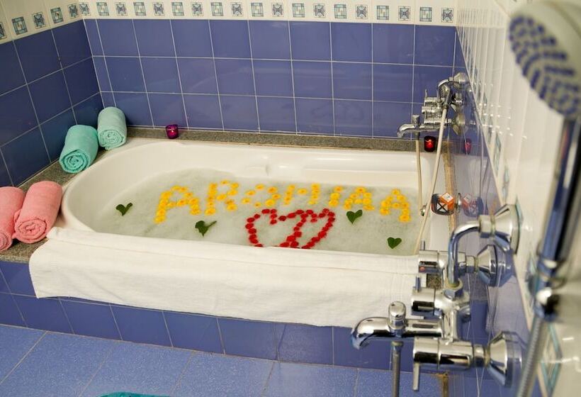 호텔 Aromiaa Villas