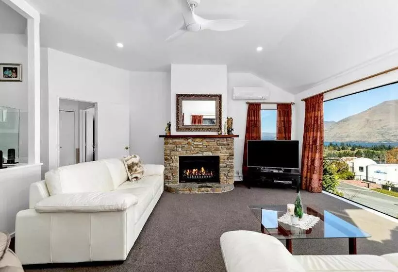 هتل Balmoral Lodge