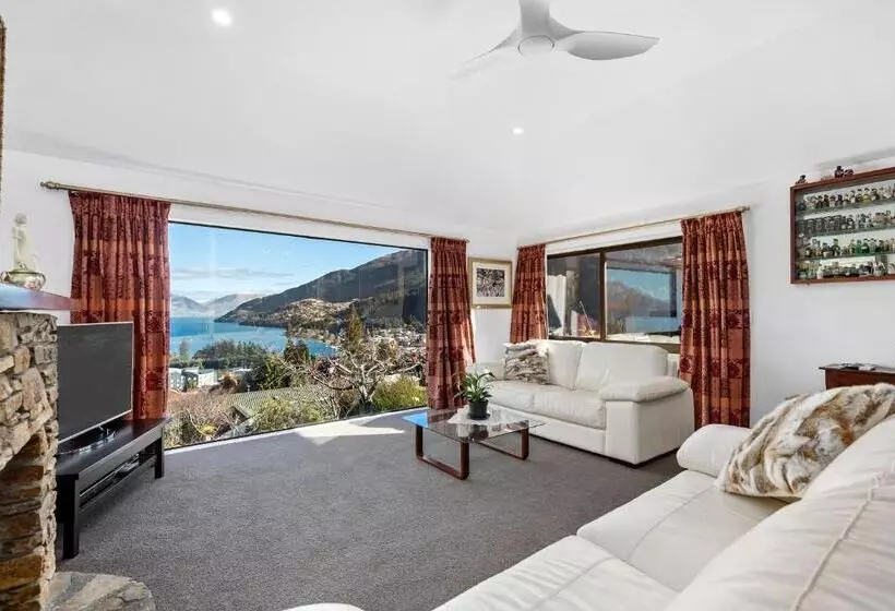 هتل Balmoral Lodge