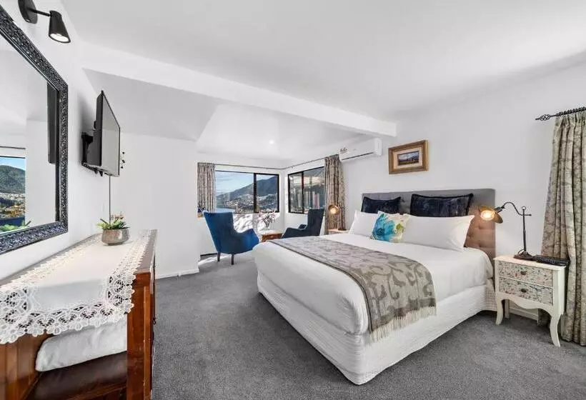 هتل Balmoral Lodge