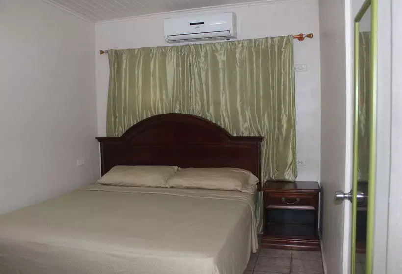 هتل California Aruba