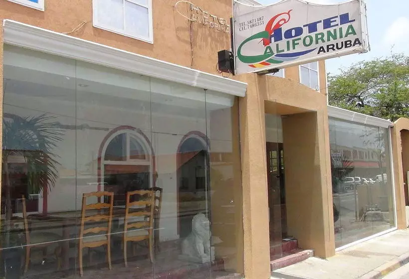 هتل California Aruba