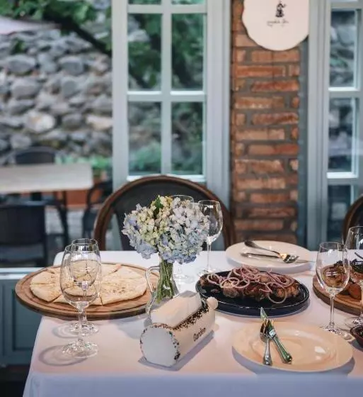 هتل Chateau Kvareli