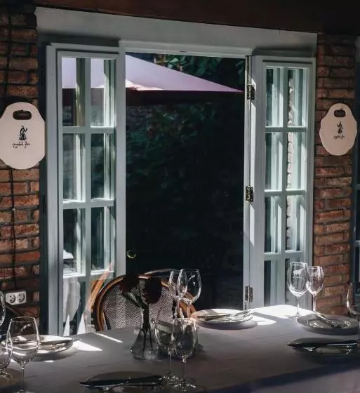 هتل Chateau Kvareli