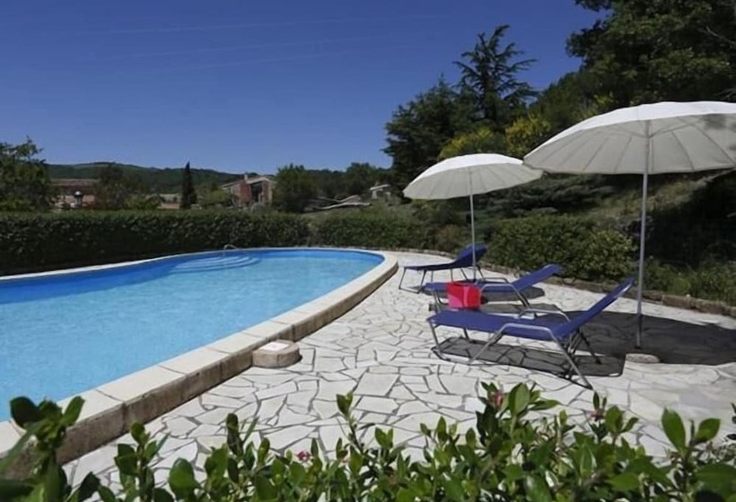 ホテル La Palombe