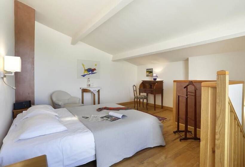 ホテル La Palombe