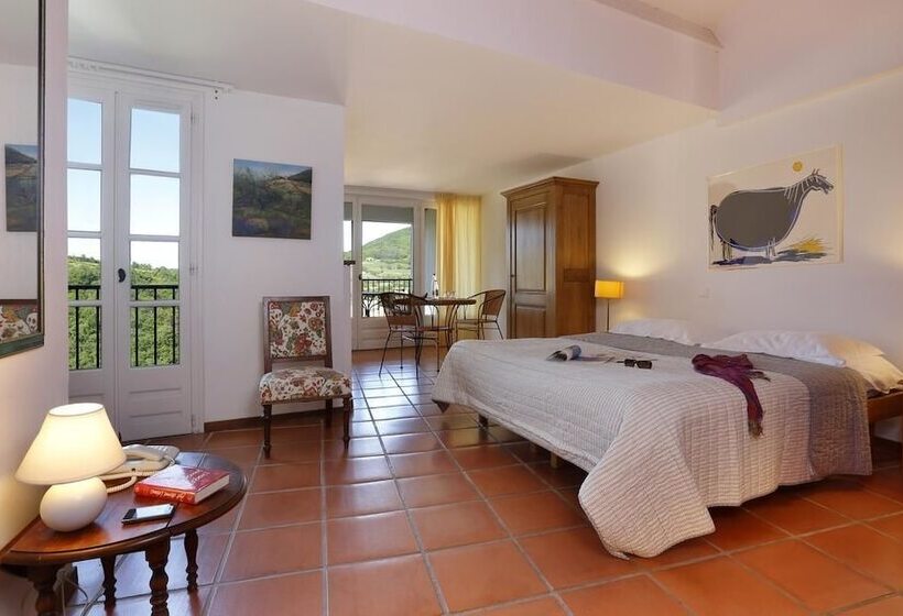 ホテル La Palombe