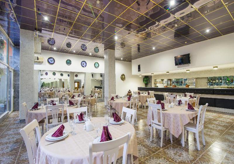 فندق Neva Resort