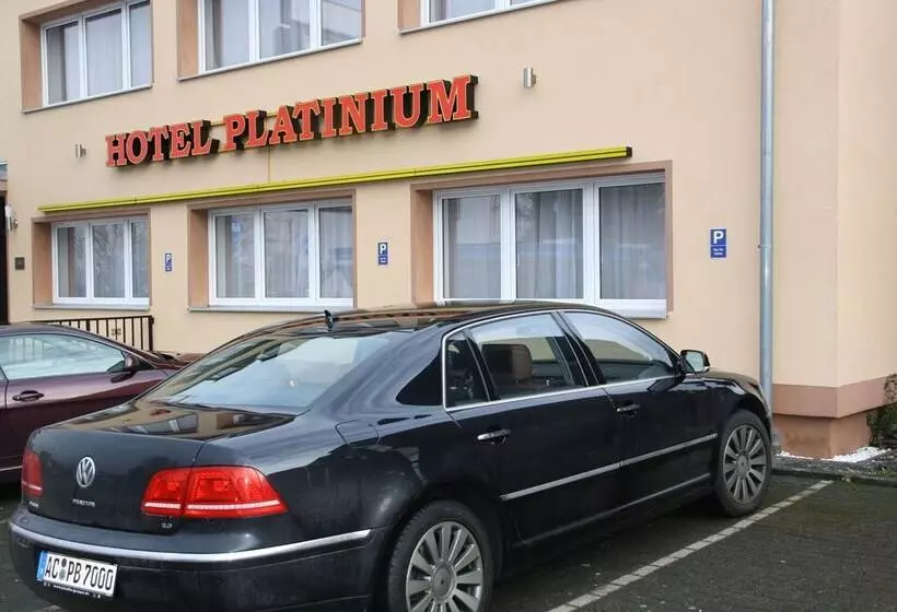 هتل Platinium
