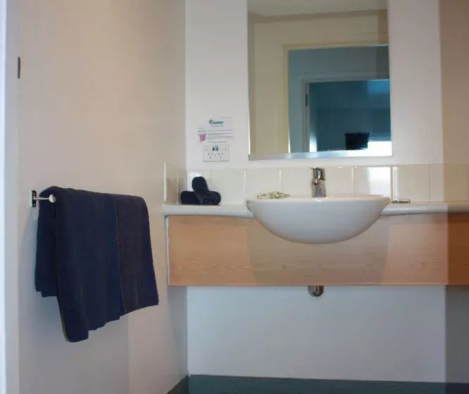 هتل Hampshire Holiday Parks   Queenstown Lakeview
