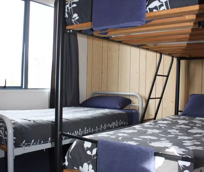 هتل Hampshire Holiday Parks   Queenstown Lakeview