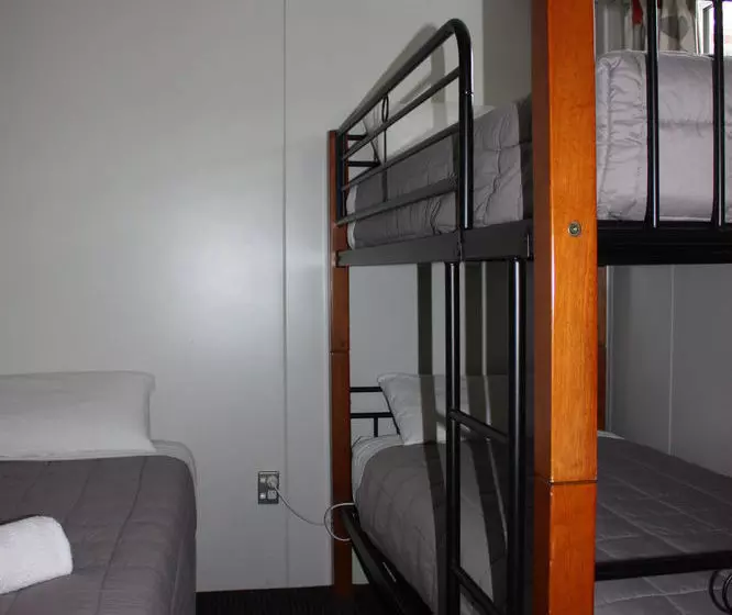 هتل Hampshire Holiday Parks   Queenstown Lakeview