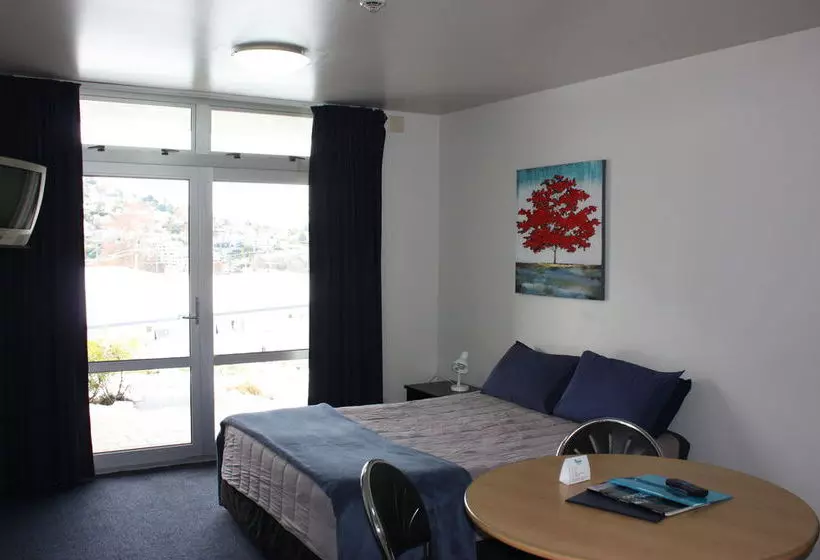 هتل Hampshire Holiday Parks   Queenstown Lakeview