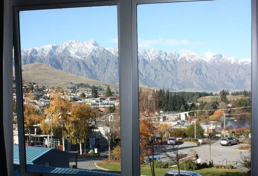 هتل Hampshire Holiday Parks   Queenstown Lakeview
