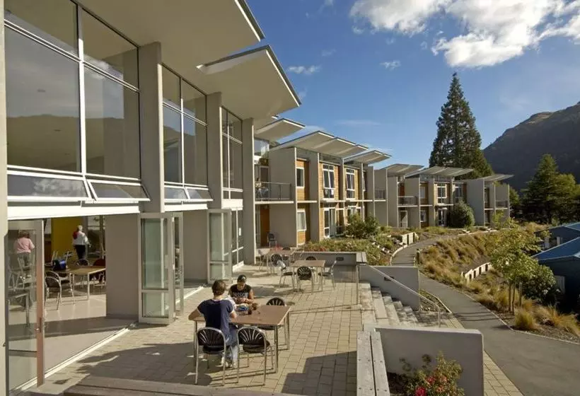 هتل Hampshire Holiday Parks   Queenstown Lakeview