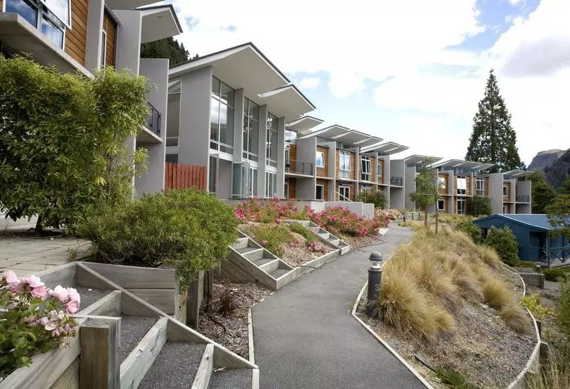 هتل Hampshire Holiday Parks   Queenstown Lakeview