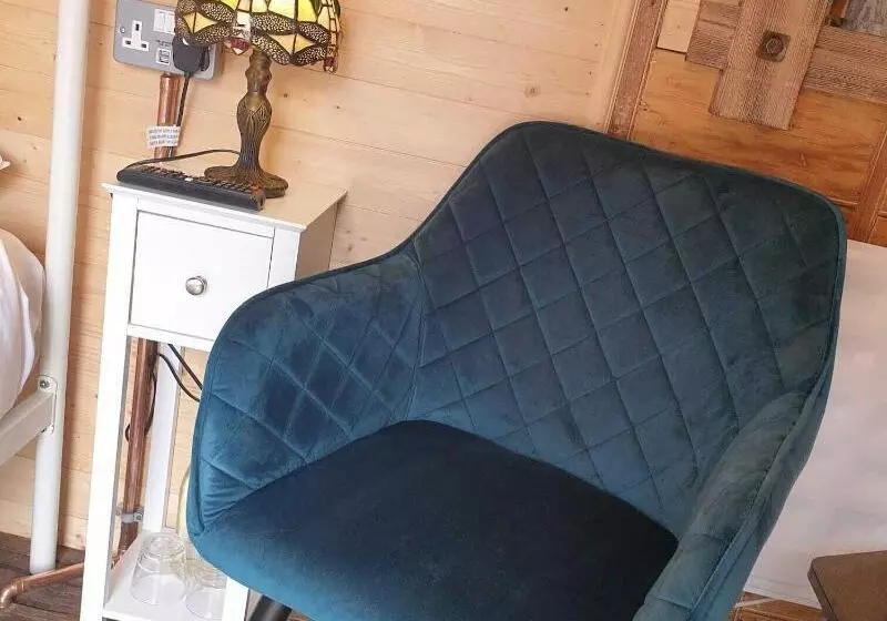 酒店 Stonehenge Inn & Shepherds Huts