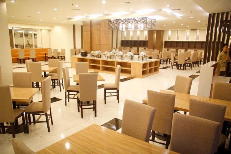 Hotel The Sun  Madiun