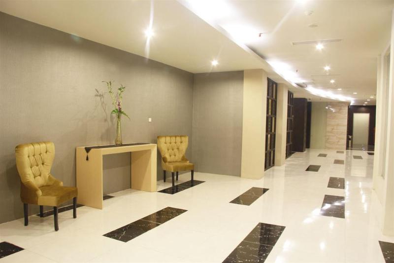 Hotel The Sun  Madiun