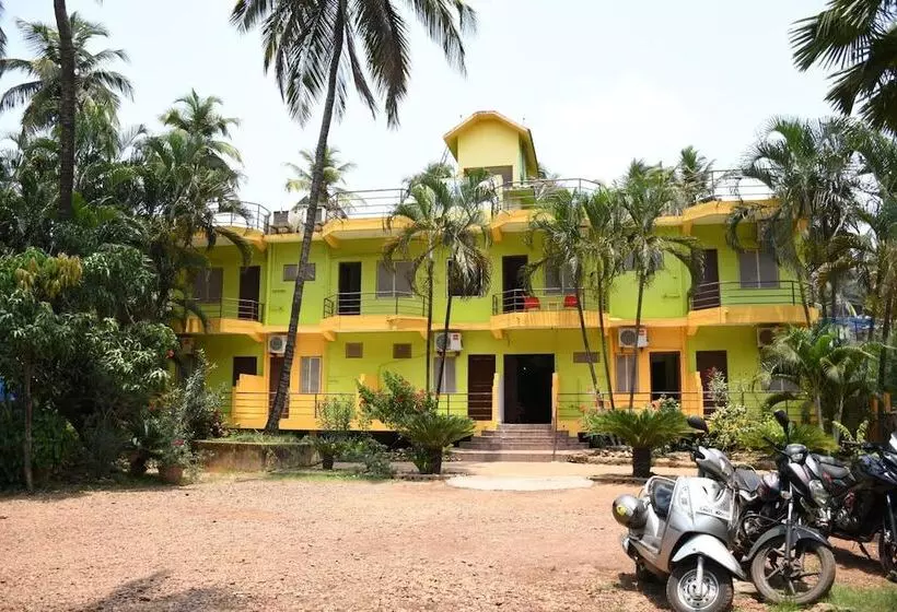 Hotel Wavelet Beach Resort
