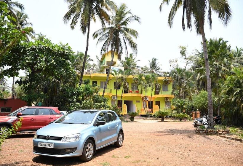 Szálloda Wavelet Beach Resort