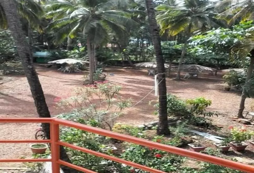 Hotel Wavelet Beach Resort