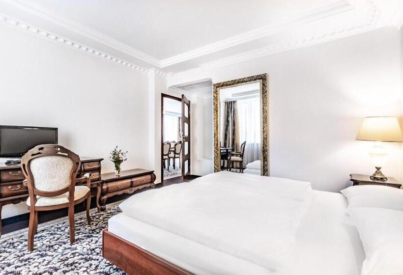 בית מלון כפרי Windsor W Jachrance