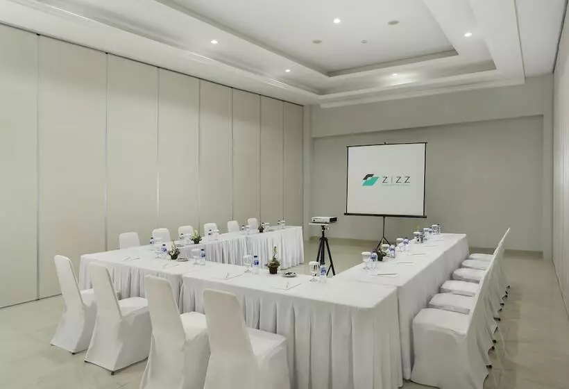 Hotel Zizz Convention