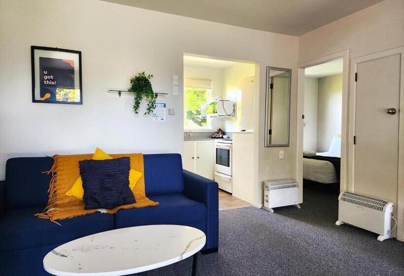 فندق على الطريق U Studios Masterton