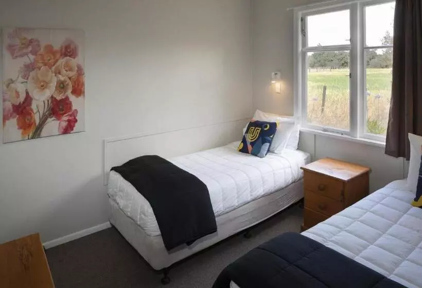 モーテル U Studios Masterton