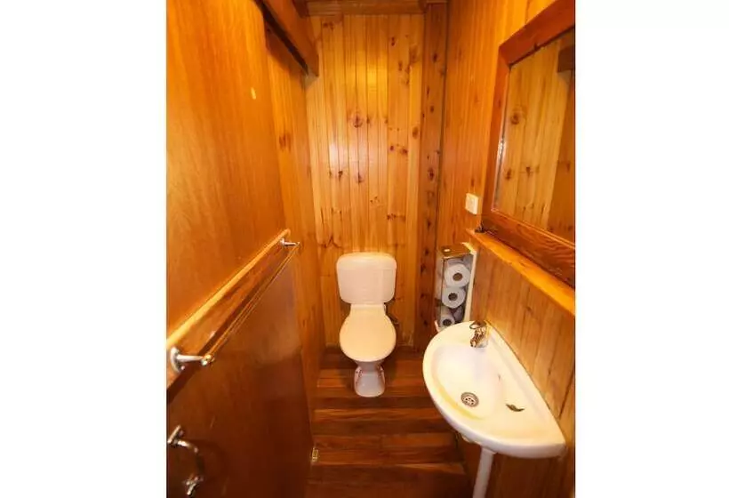 بنسيون Brisbane Manor