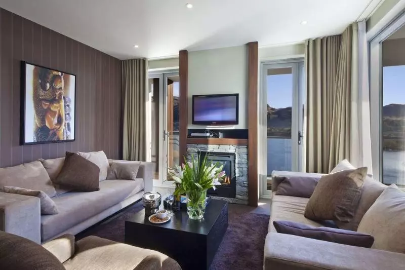 Queenstown Village Apartments