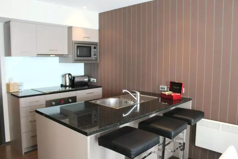 Queenstown Village Apartments