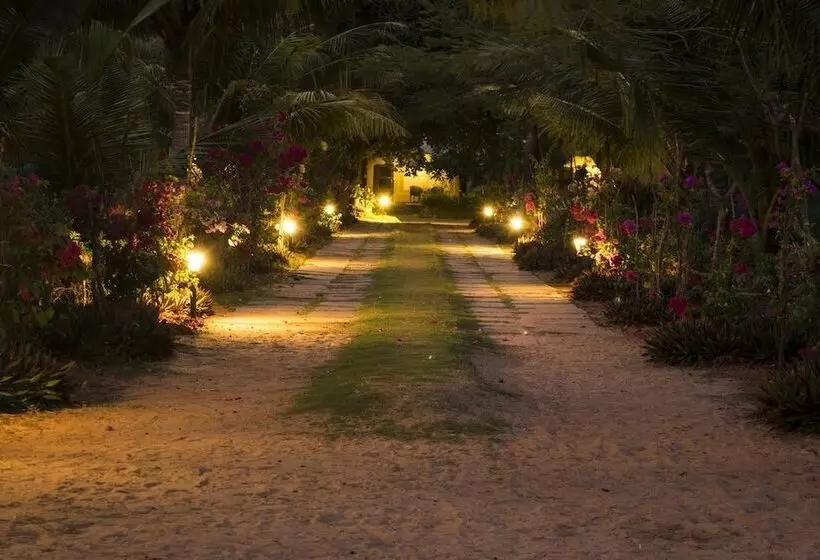 Sai Vishram Beach Resort Byndoor